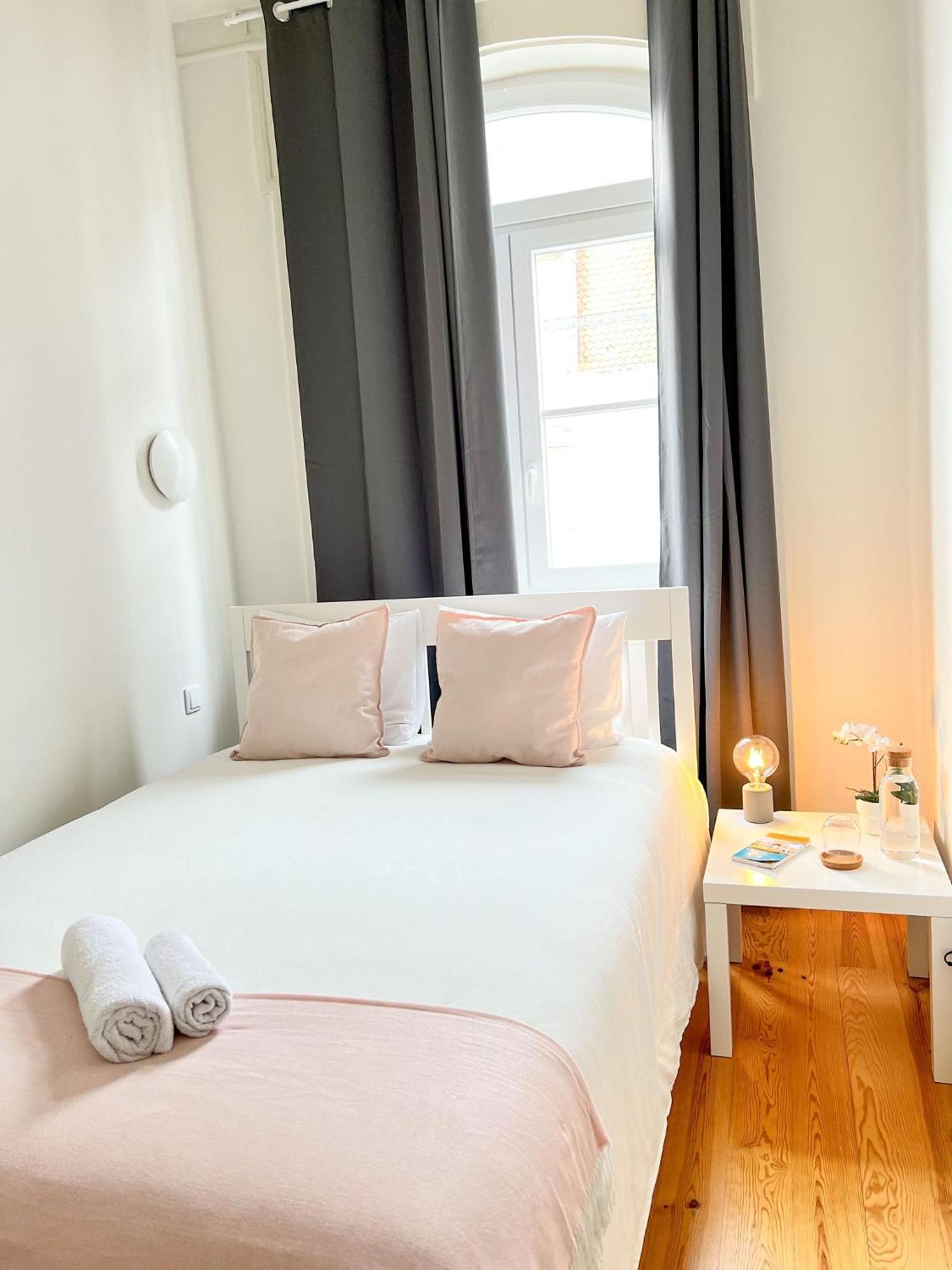 Cozy Room With Privative Bathroom On Rua Augusta Lisboa Kültér fotó